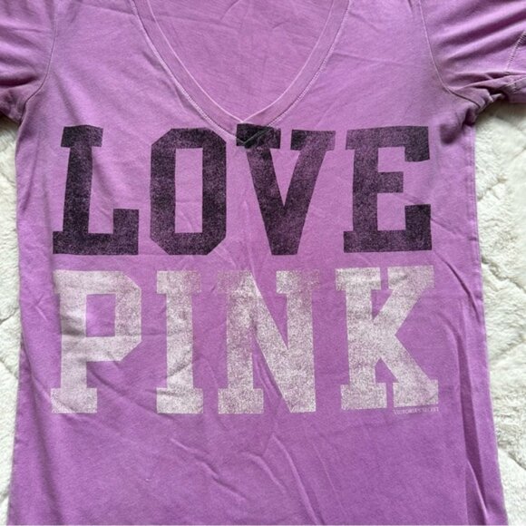 Victoria's Secret PINK | Short Sleeve Lavender V-Neck Tee Shirt | Size Small - Picture 3 of 9